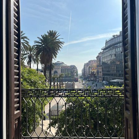 La Dimora Di Donna Claudia Hotell Palermo Exteriör bild
